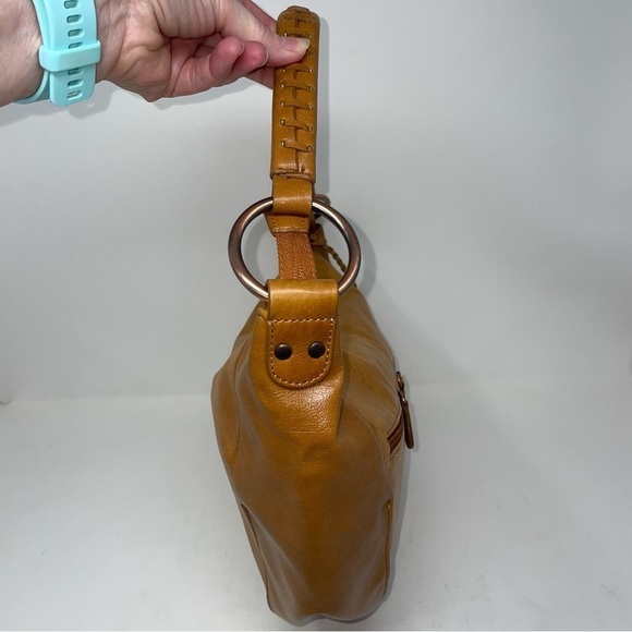 Auricle Orange Leather Shoulder Bag | Tapered Design - Picture 2 of 15